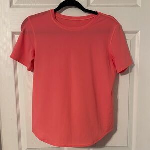 Lululemon High-Neck Running and Training T-Shirt PTP 18.5 in Raspberry Cream